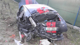 POLICIE AUTO1